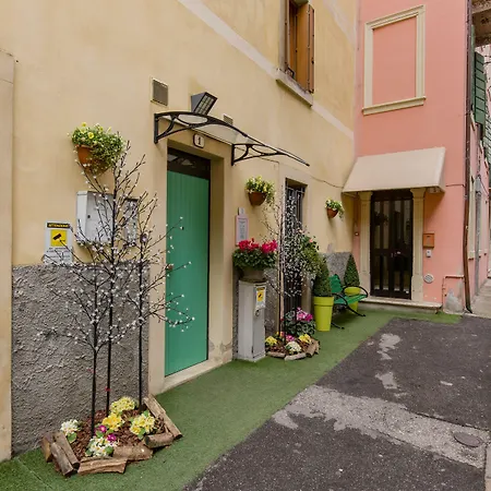 Giardino Giusti House&Court-3